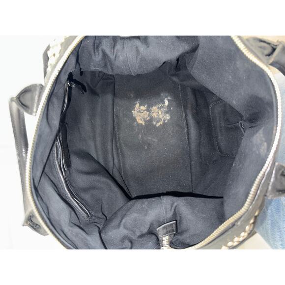 YSL Yves Saint Laurent Chevre Leather Rock Stud Large Easy Y Shoulder Bag Black - Picture 4 of 4